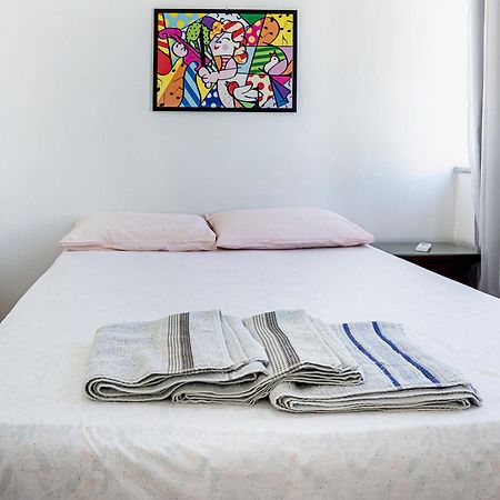 Apartamento Completo Na Praia De Copacabana 02 Quartos Com Vista Lateral Mar Em Andar Alto, Ar, Wifi , Netflix, Pauloangerami Rmvc18 Rio de Janeiro Exteriör bild